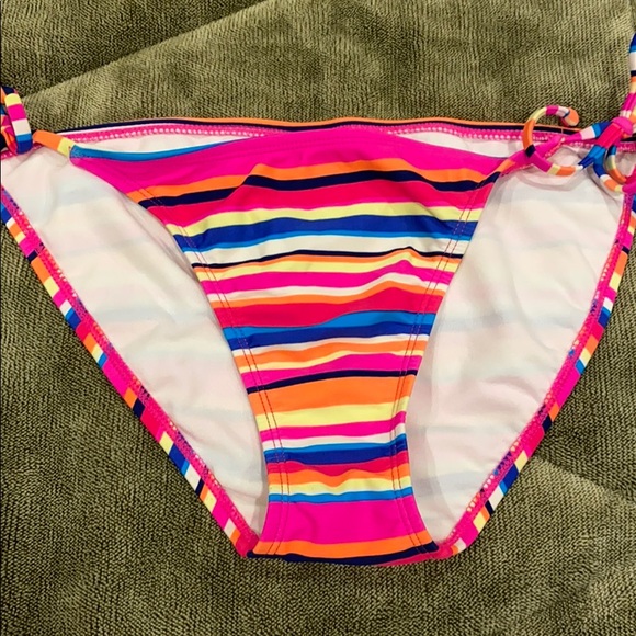 Swimsuit 2pc👙 - Picture 2 of 6